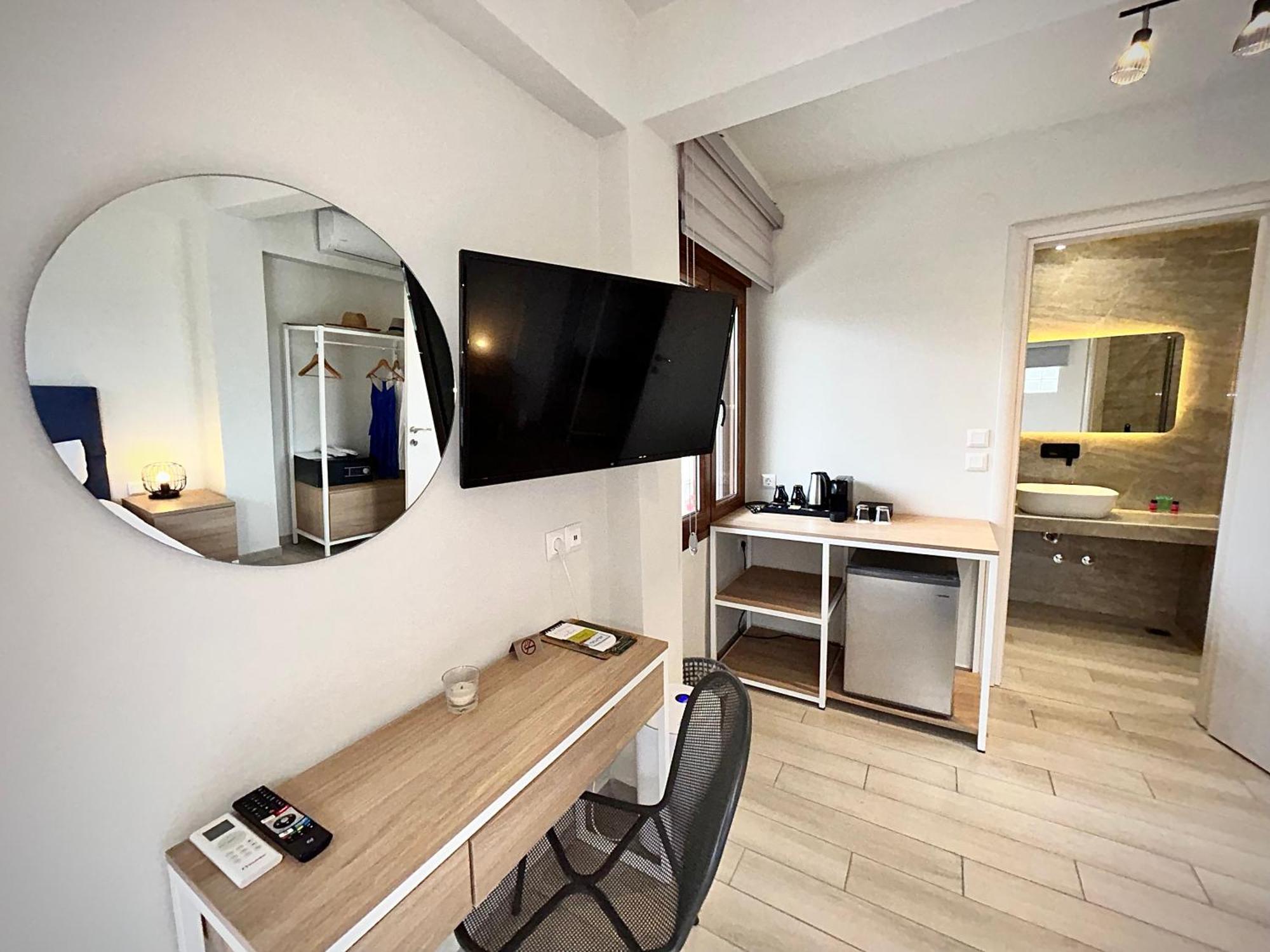 Porto Portes Suites Nea Poteidaia Bagian luar foto